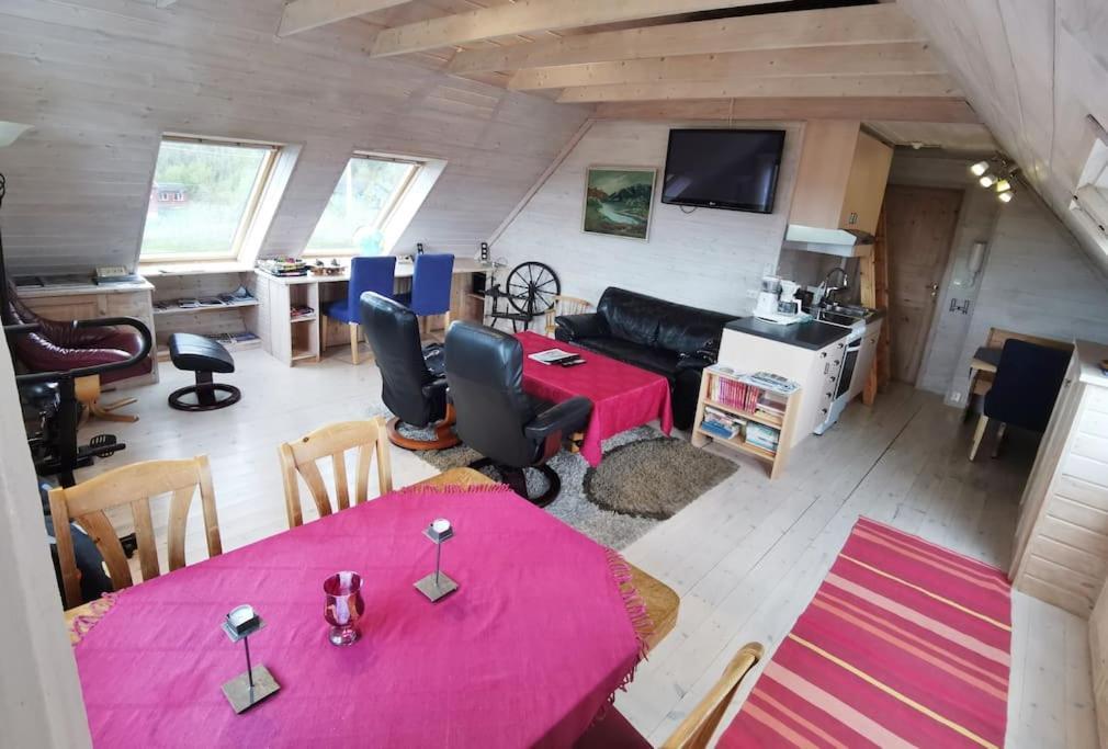 Topfloor Apartment Separate Entranc Nice View Stord 菲恰尔 外观 照片